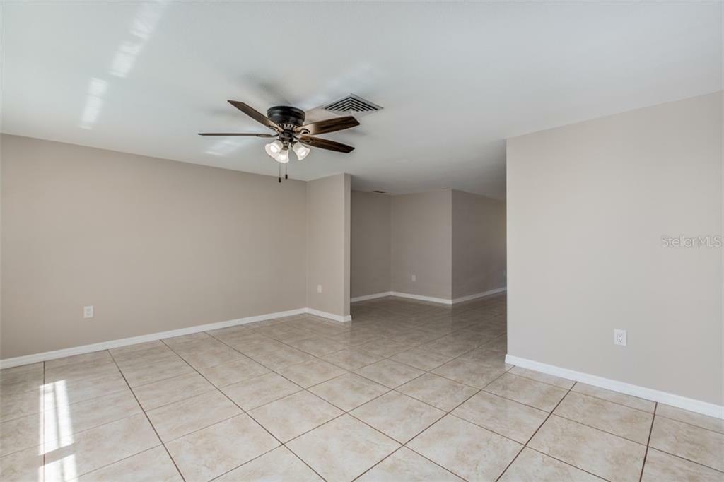 Property Photo:  9215 Glen Moor Lane  FL 34668 