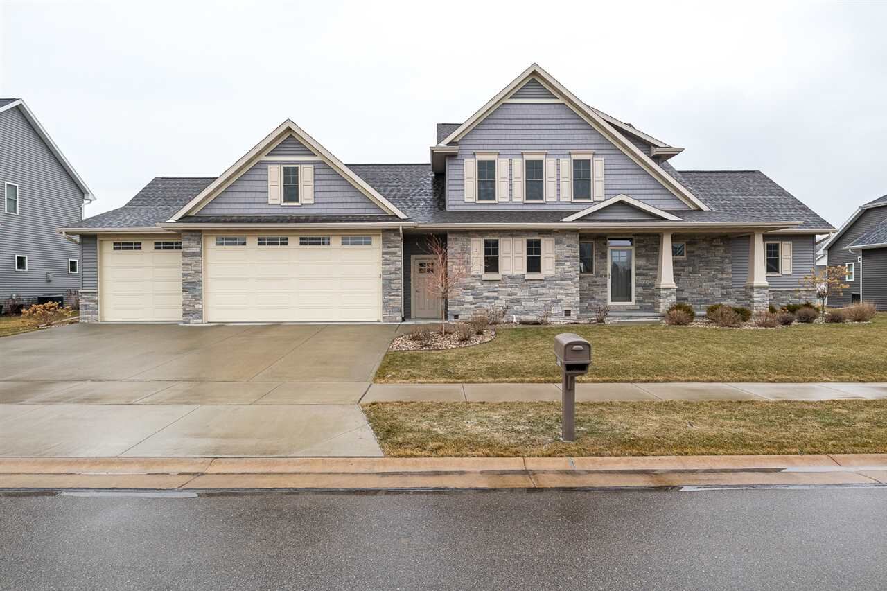 Property Photo: N8932 Harrisville Court WI 54952