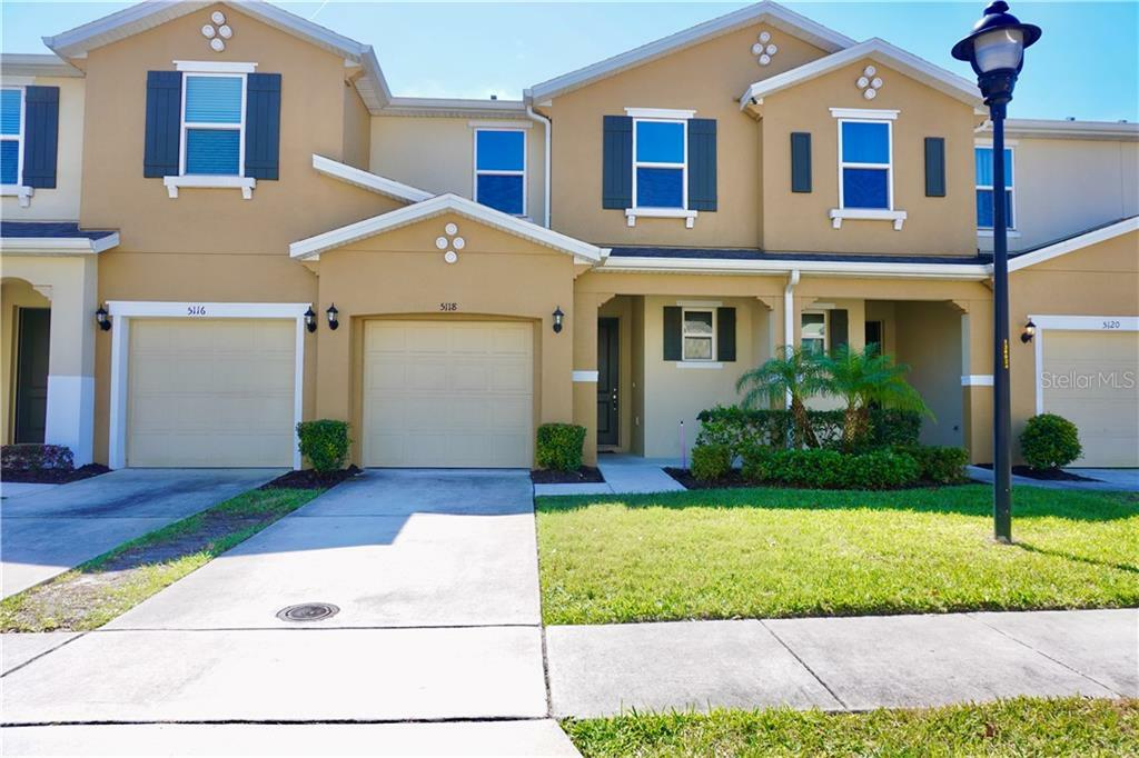 Property Photo:  5118 Killarney Way  FL 34746 