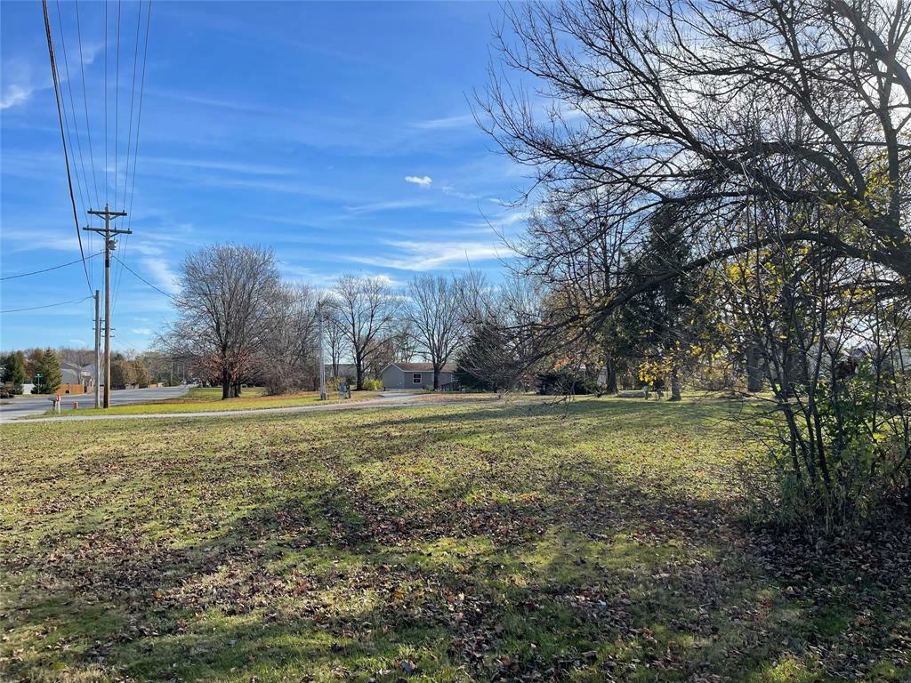 Property Photo: 8965 N 600 W IN 46055