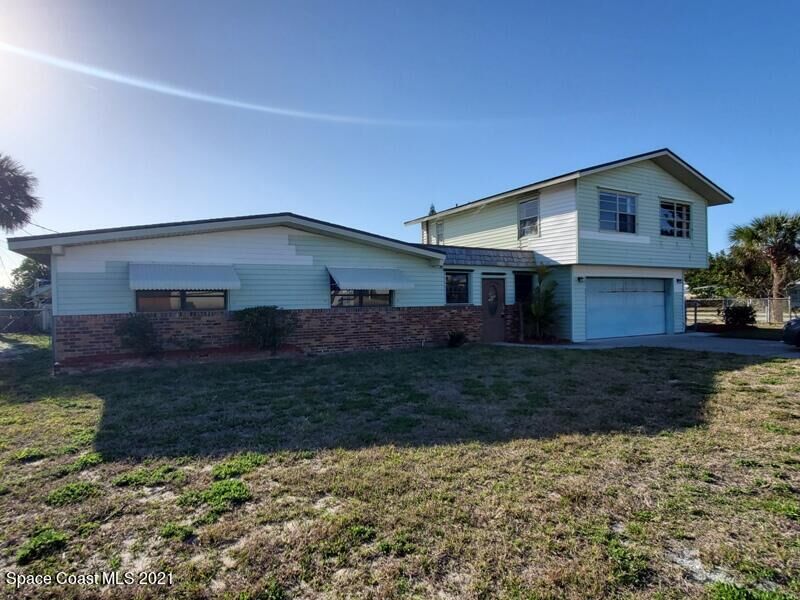 Property Photo: 100 Terry Street FL 32937
