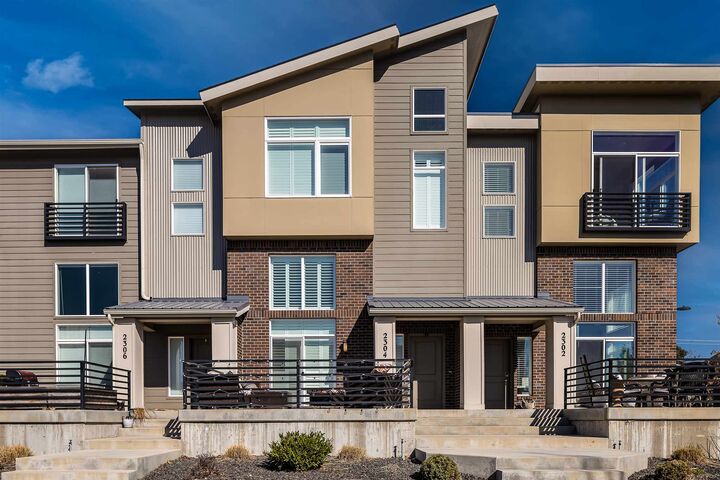 2304 W Summit Pkwy  Spokane WA 99201 photo