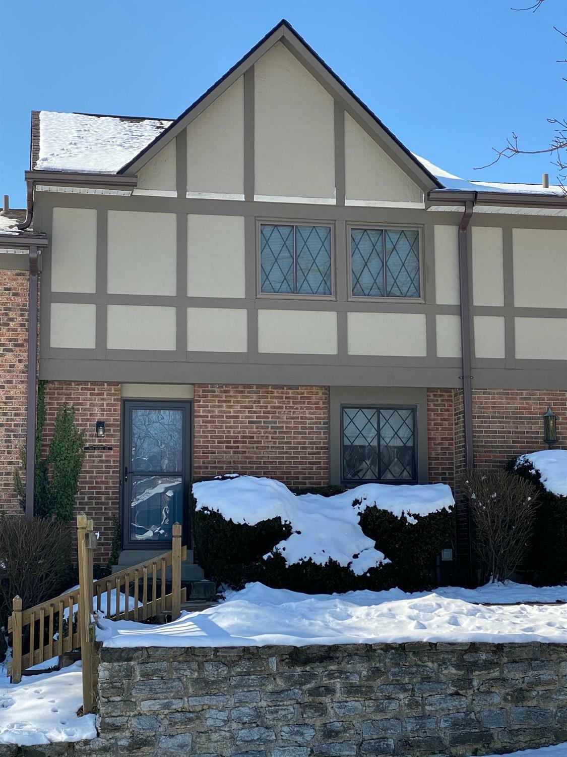 Property Photo: 7669 Dukes Dr OH 45069