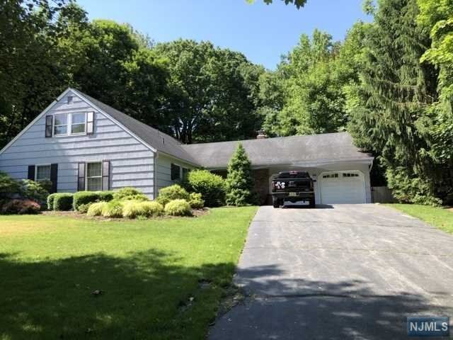 Property Photo:  86 Andrew Avenue  NJ 07436 