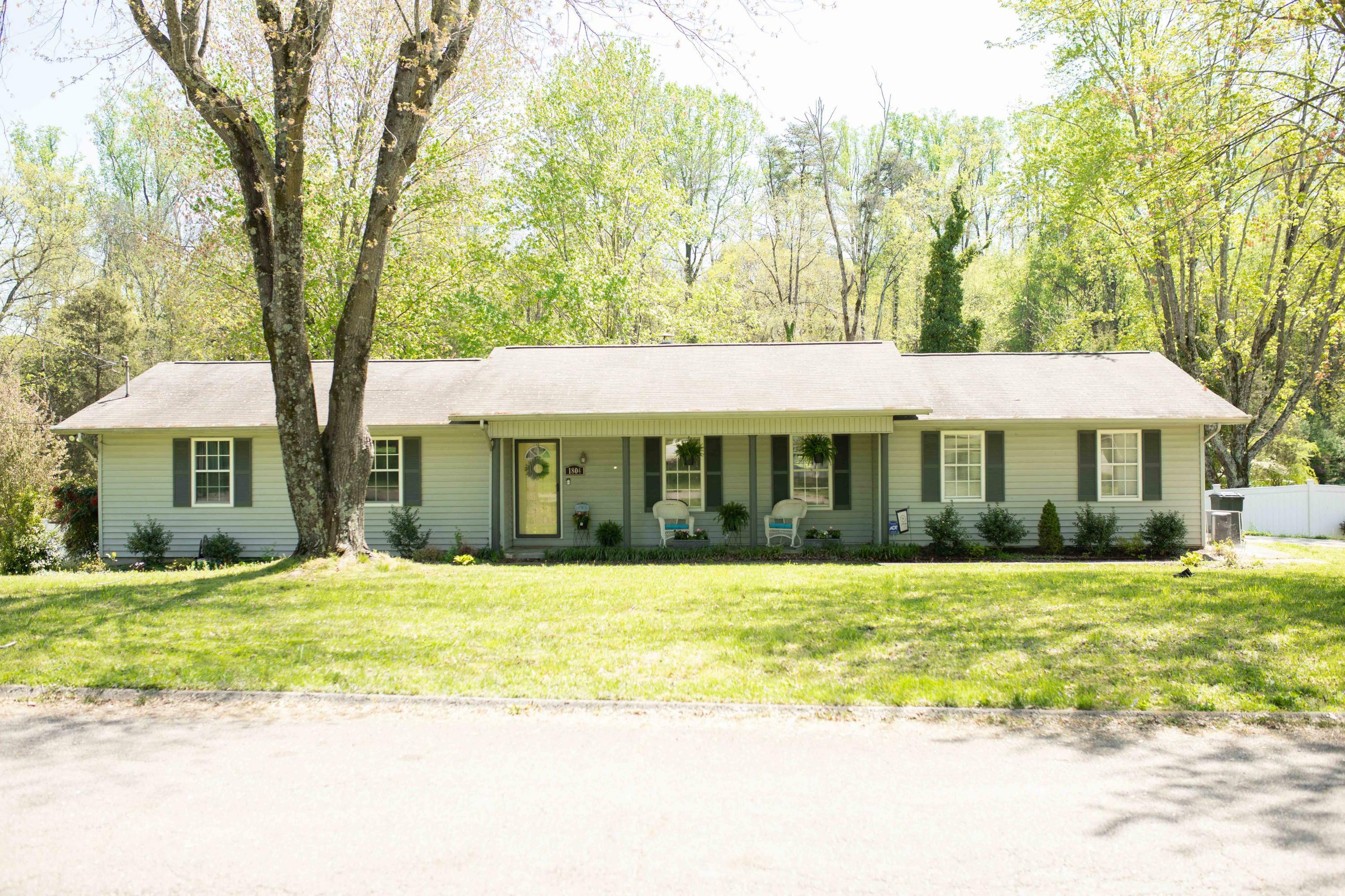 Property Photo:  1804 Plumb Branch Rd  TN 37932 