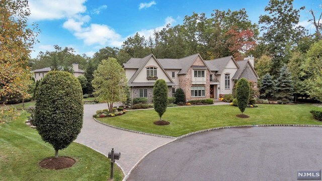 17 Dimino Court  Woodcliff Lake NJ 07677 photo