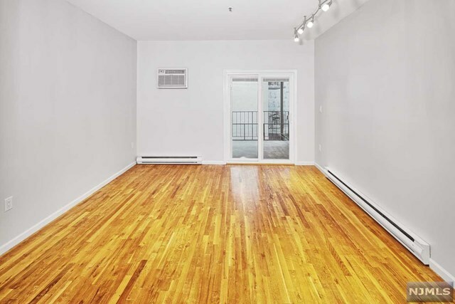 Property Photo:  58 Monroe Street 2rr  NJ 07030 