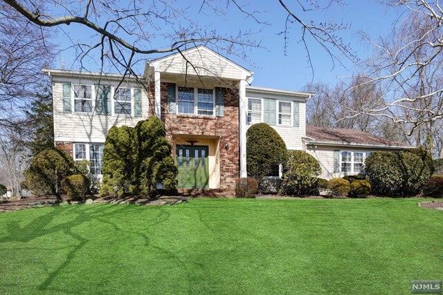 Property Photo: 2 Cory Court NJ 07054