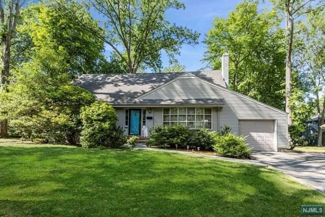 57 Prospect Avenue  Haworth NJ 07641 photo