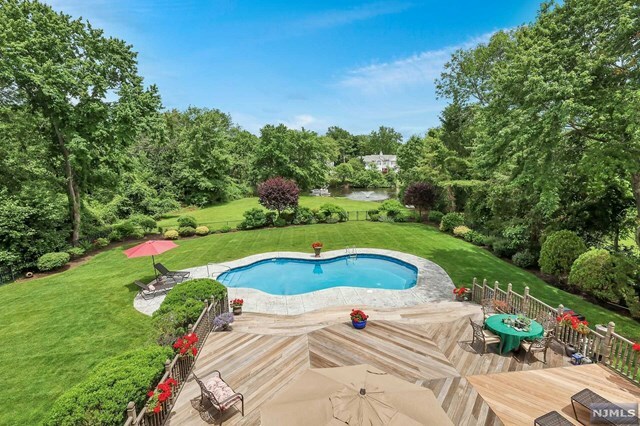 Property Photo: 39 Stratford Court NJ 07676