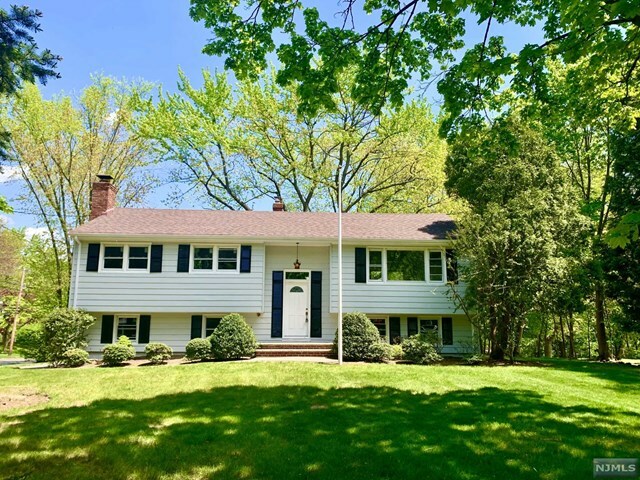Property Photo: 3 Josephine Court NJ 07642