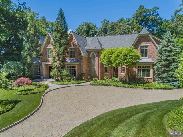 Property Photo: 15 Woodfield Lane NJ 07458