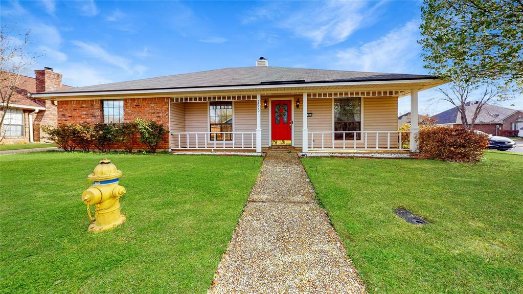 Property Photo:  5900 Stockwood Street  LA 71111 