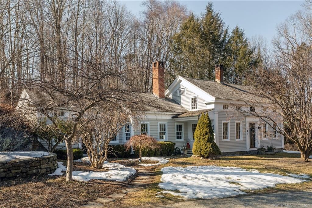 Property Photo: 10 Old Greenwoods Road CT 06784