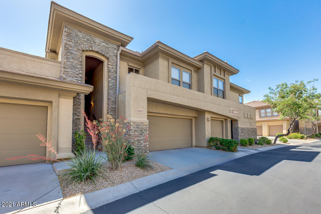 Property Photo:  20121 N 76th Street 2034  AZ 85255