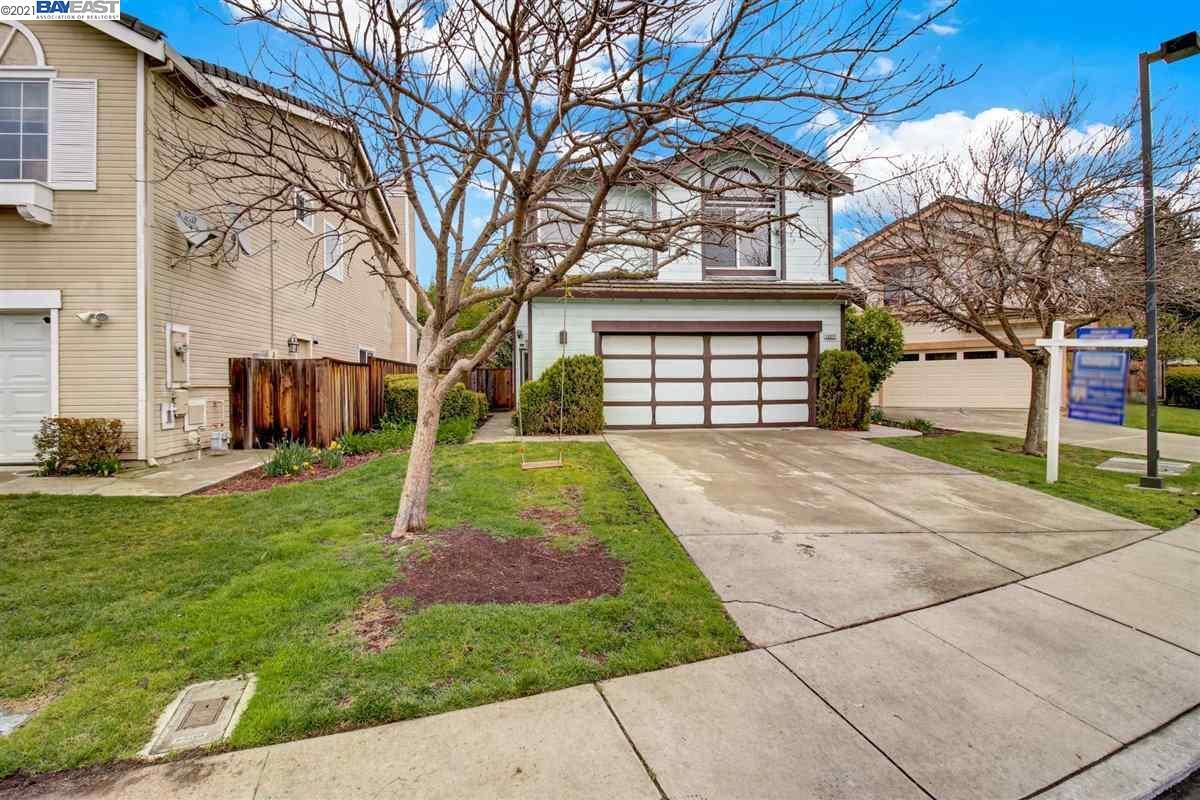 Property Photo: 33277 Palomino Cmn CA 94555