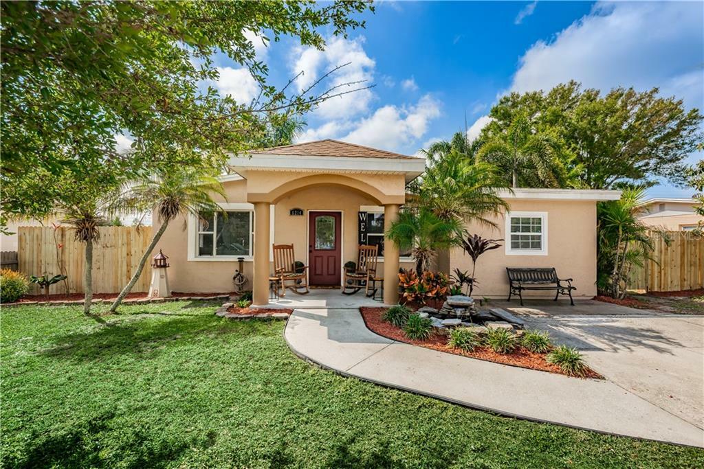 Property Photo: 6214 56th Avenue N FL 33709