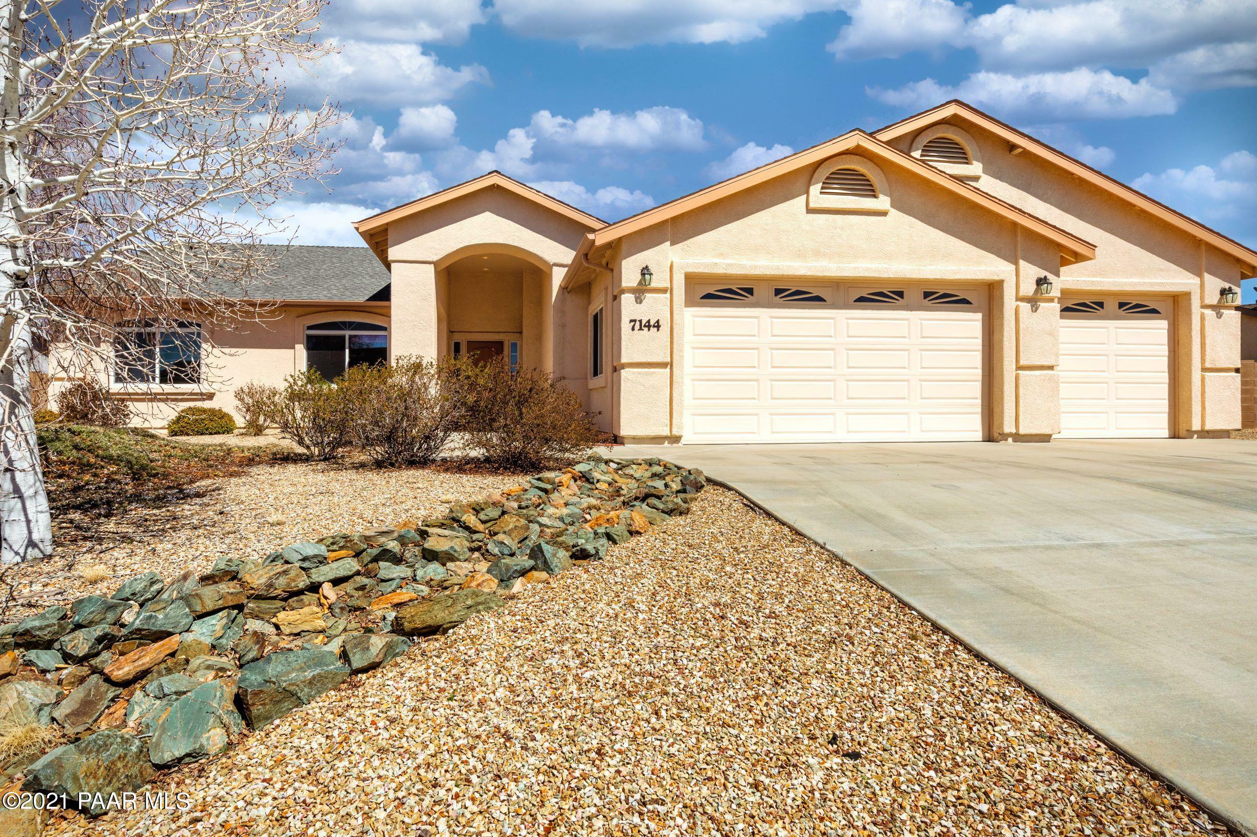 Property Photo:  7144 E Sablewood Drive  AZ 86315 