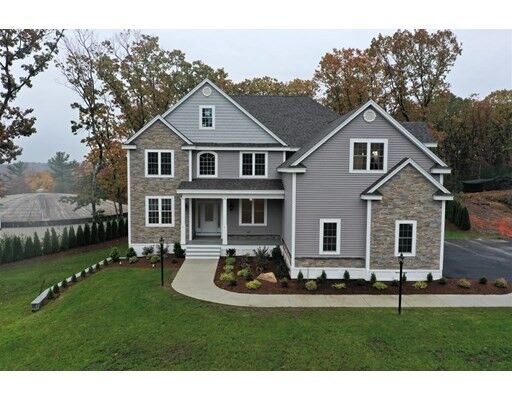 Property Photo:  11 Chadwick Road  MA 01749 