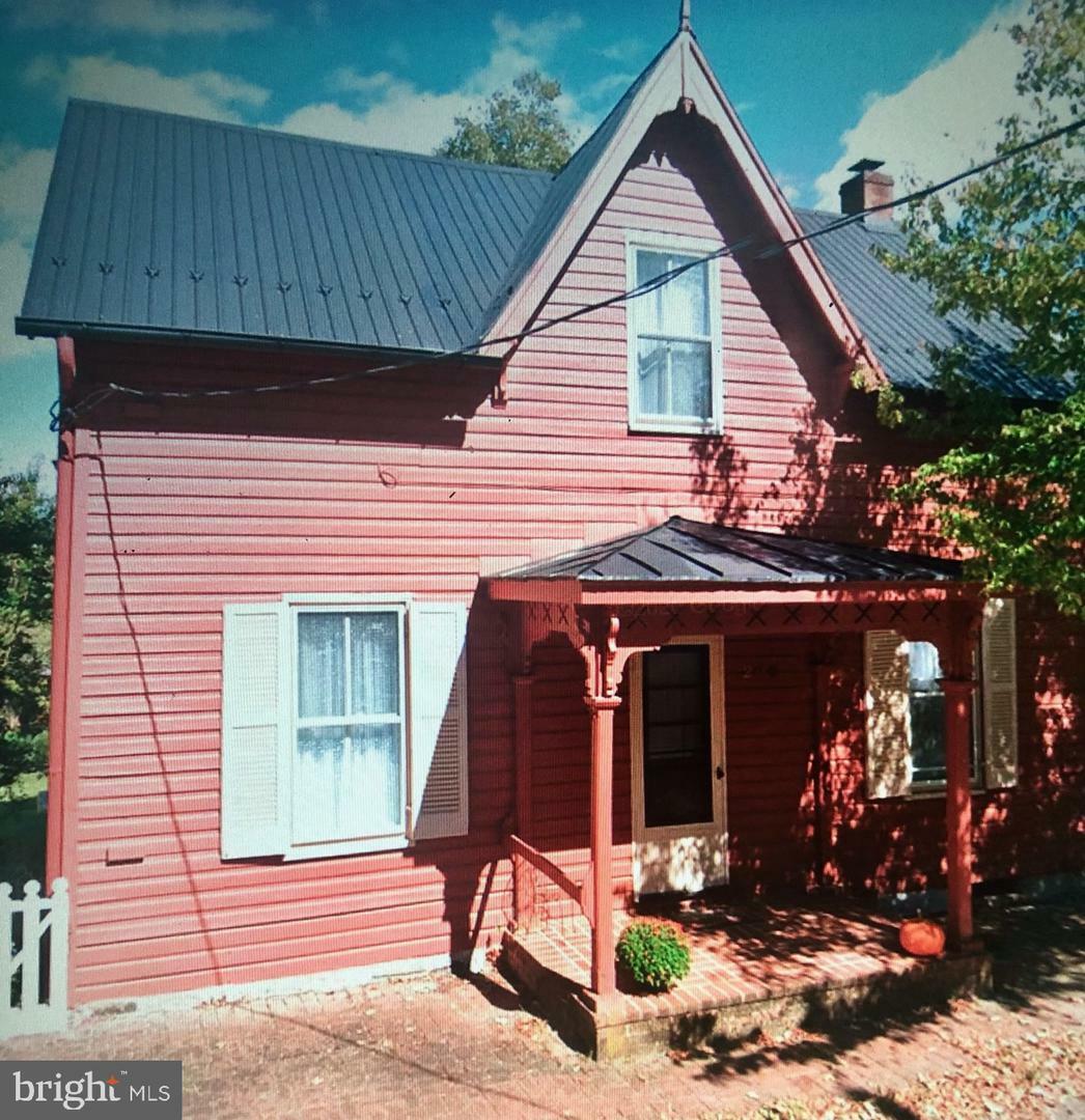 Property Photo:  205 W Washington St  WV 25443 