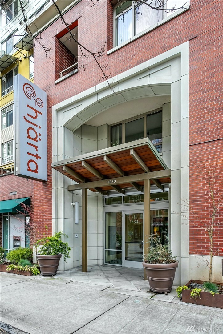 Property Photo:  1530 NW Market St 410  WA 98107 