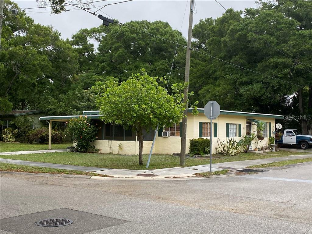 Property Photo: 7101 59th Street N FL 33781