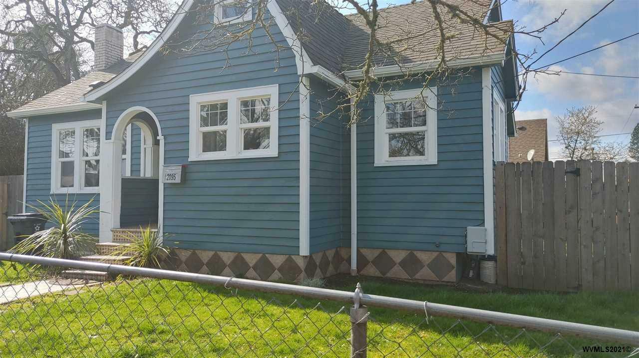 2095  4th St NE  Salem OR 97301 photo