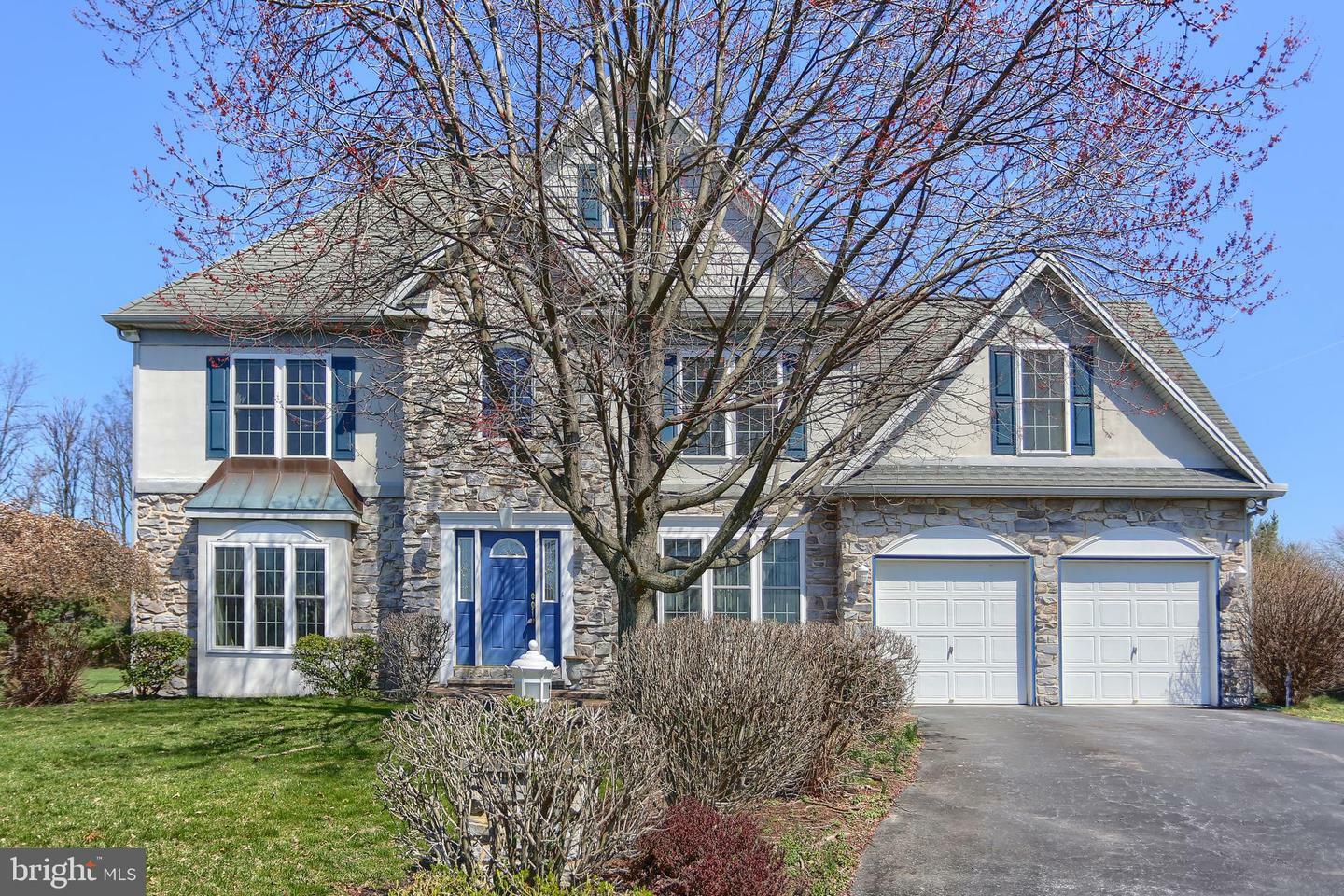 Property Photo: 2029 Bonita Court PA 17110