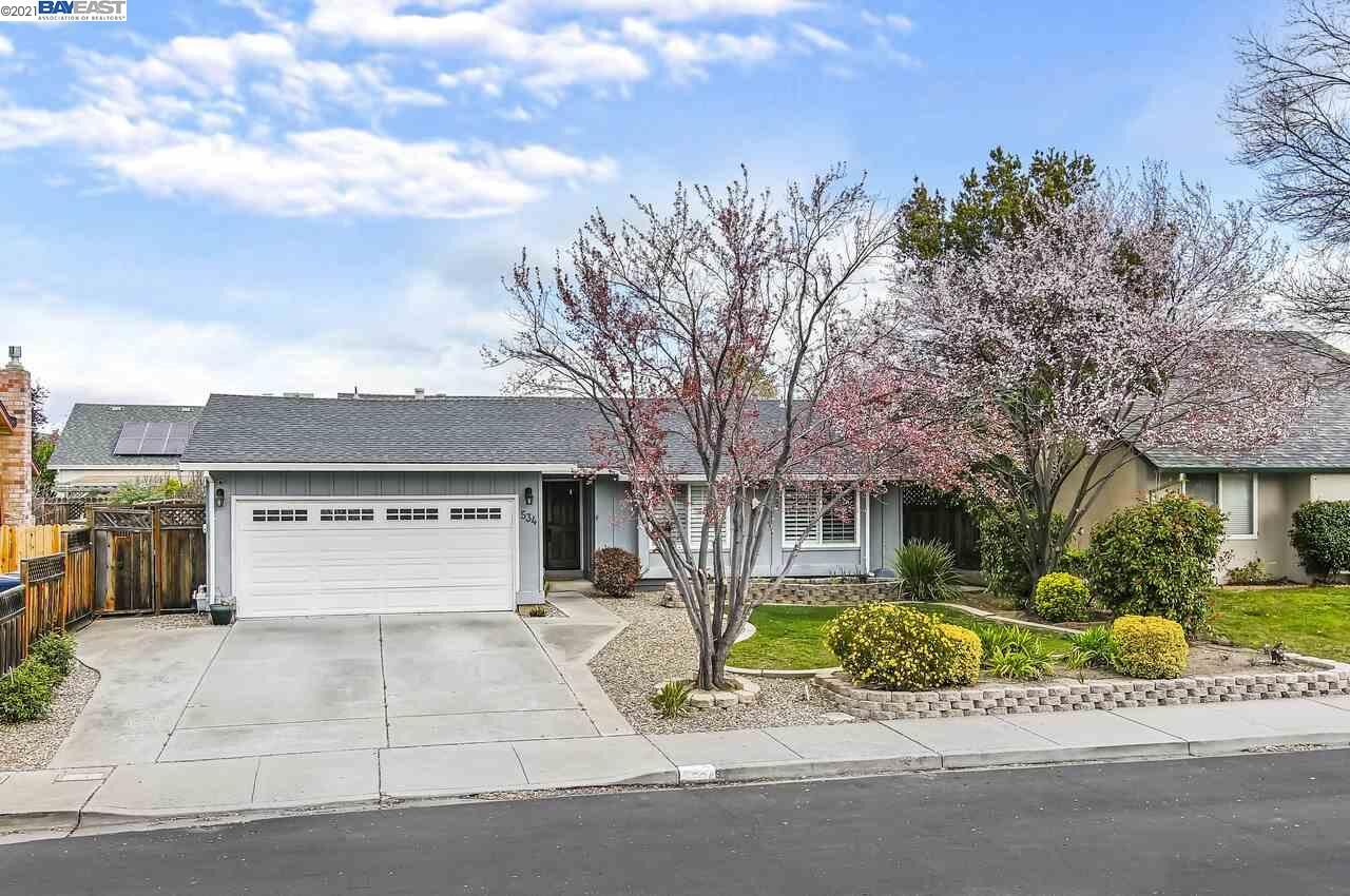 Property Photo:  534 Alameda Dr  CA 94551 