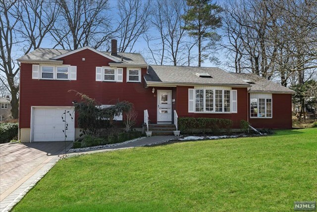 Property Photo: 68 Gaynor Place NJ 07452