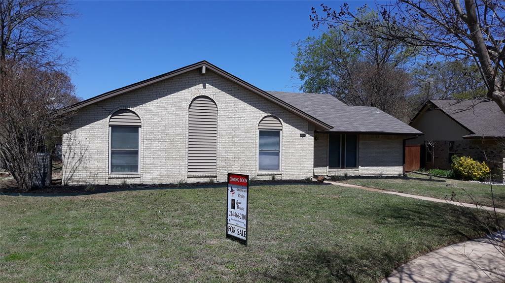 Property Photo: 3605 Wildwood Place TX 75074