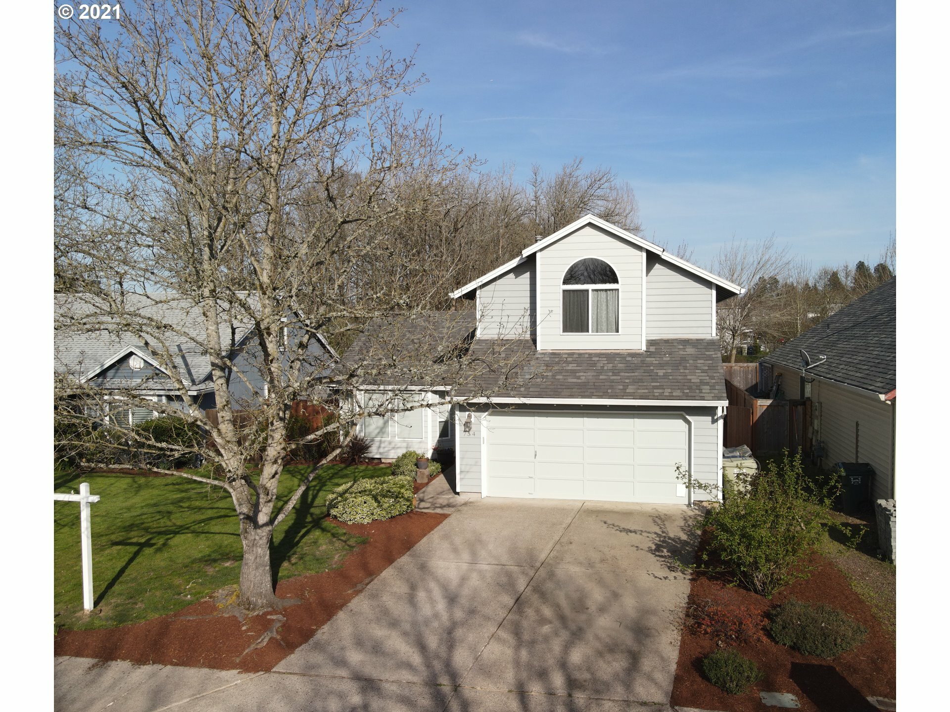 Property Photo:  754 SW 171st Ave  OR 97006 