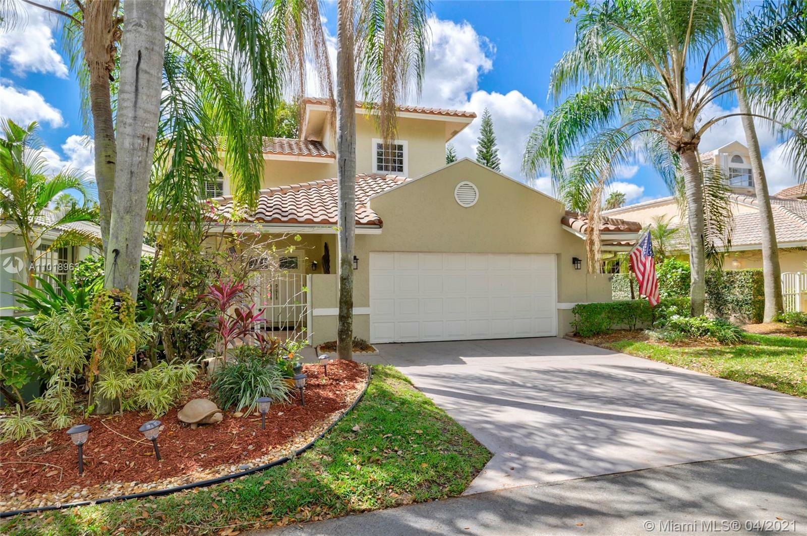 Property Photo:  2087 Island Cir  FL 33326 