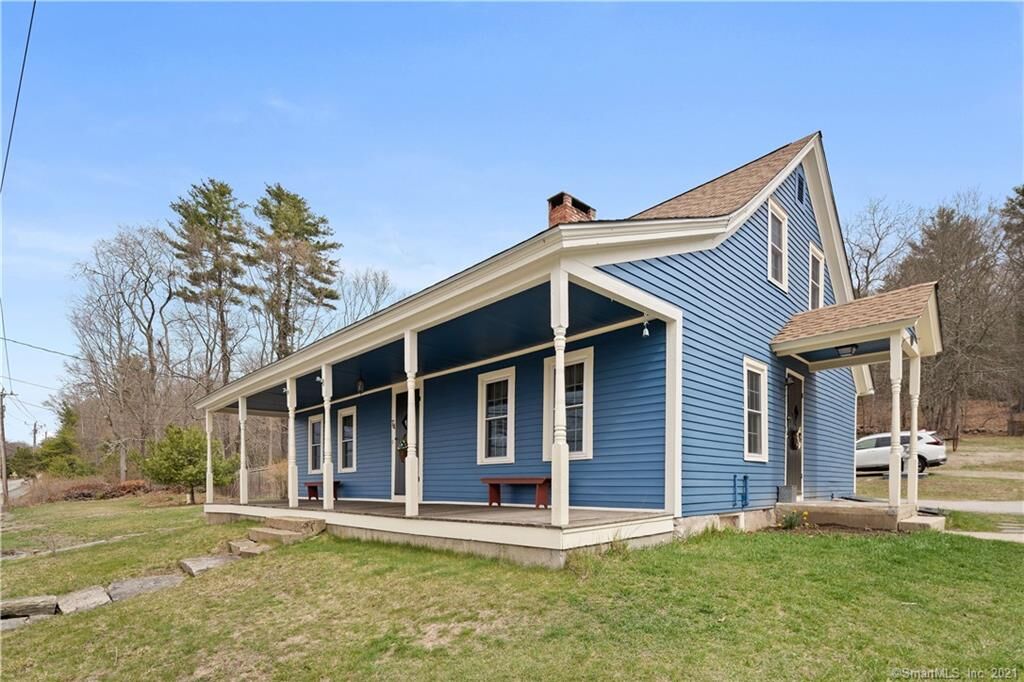 Property Photo:  74 Putnam Pike  CT 06241 