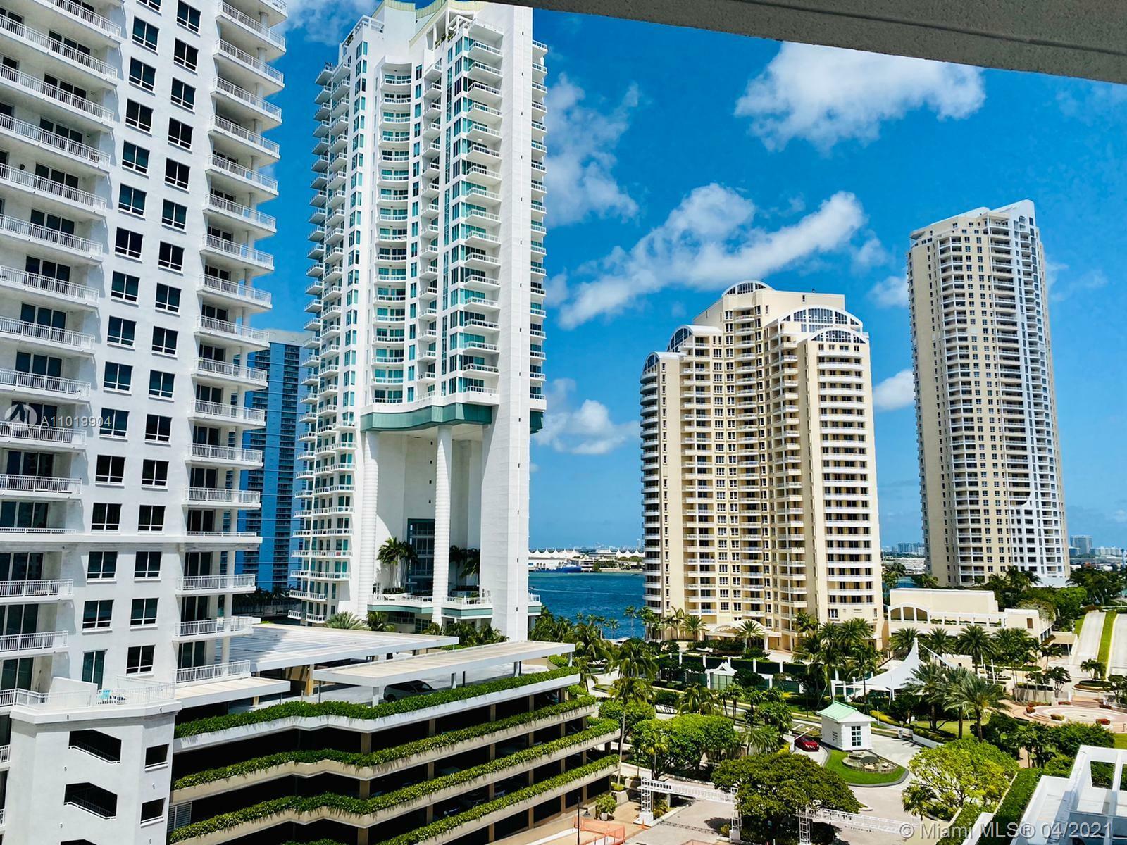 Property Photo:  701 Brickell Key Blvd 1006  FL 33131 