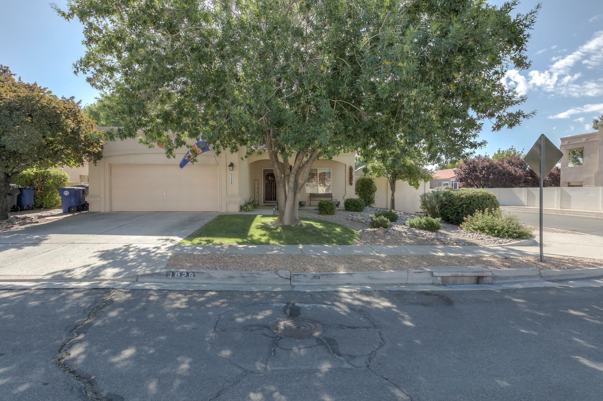 Property Photo: 1028 Los Padres Place SE NM 87123