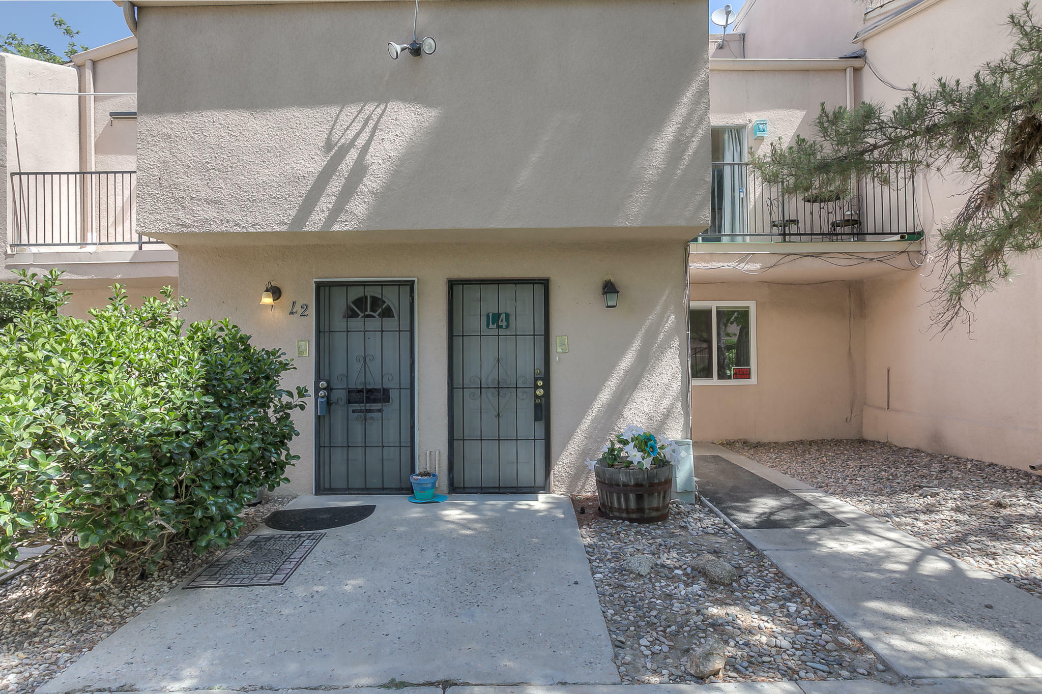 Property Photo:  3501 Juan Tabo Boulevard NE L2  NM 87111 