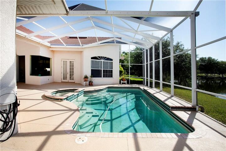 Property Photo:  4306 Harborwatch Lane  FL 33558 