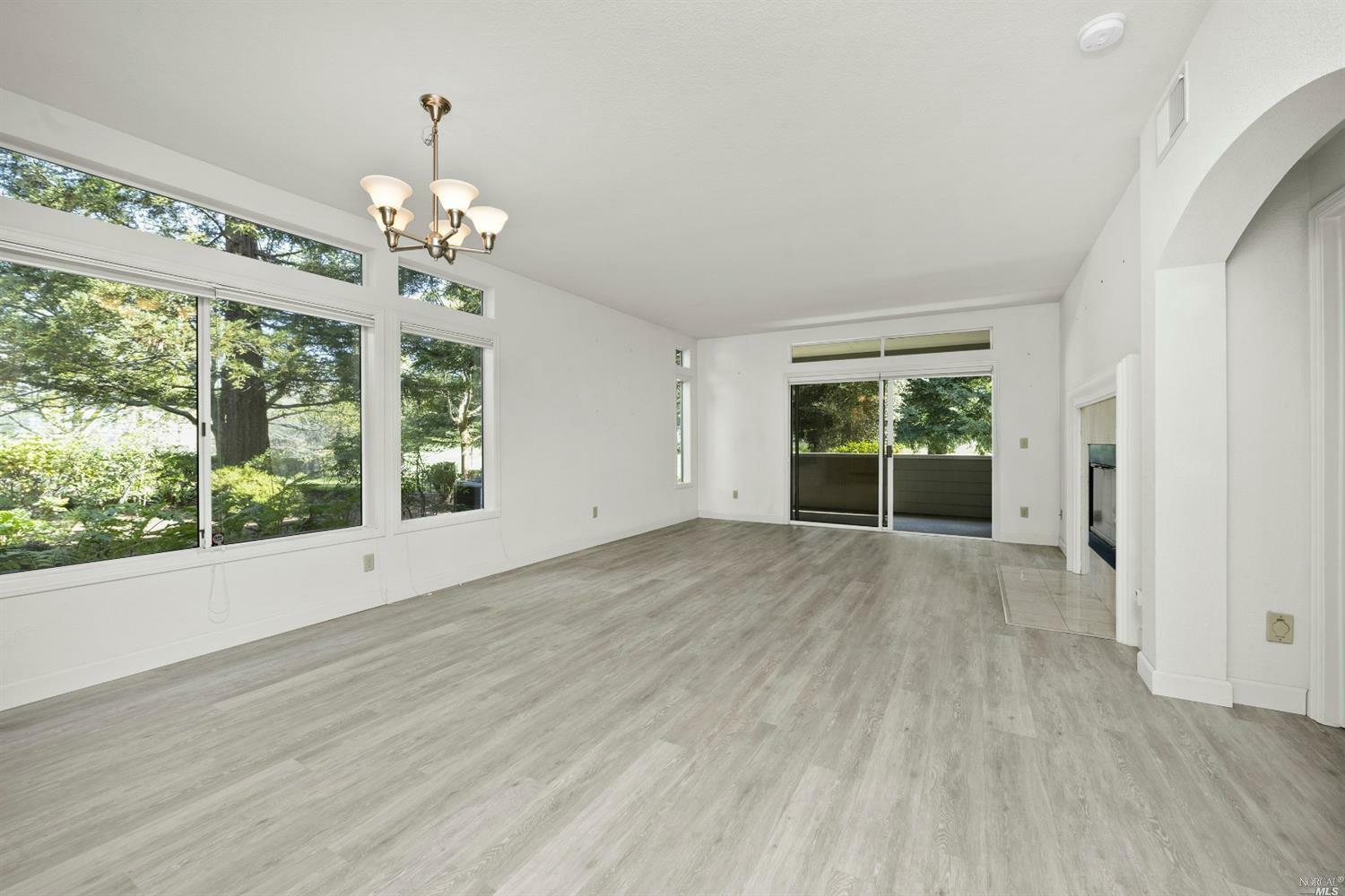 Property Photo: 2092 Stonefield Lane CA 95403