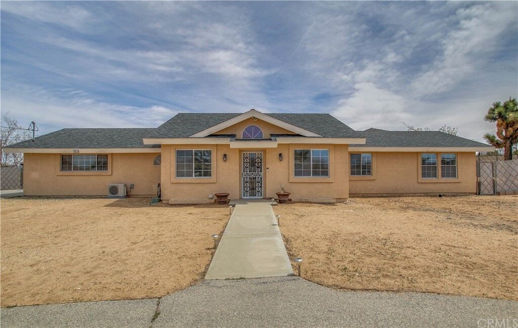 Property Photo: 7463 Chula Vista Avenue CA 92284