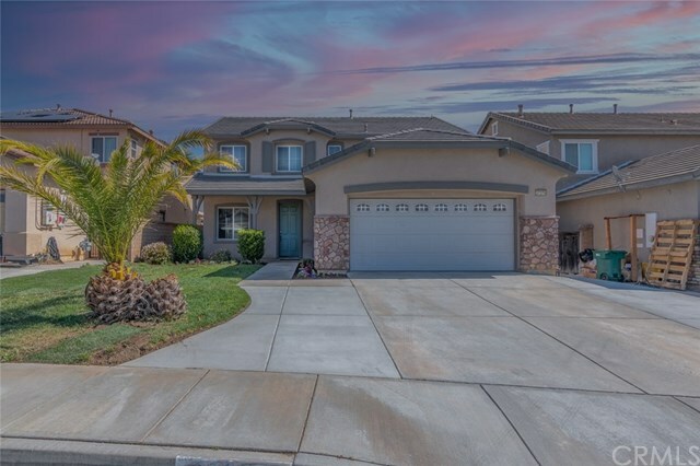 Property Photo:  37376 Stellarview Avenue  CA 92563 