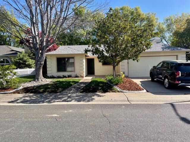 Property Photo: 810 Cordwell Circle CA 95678