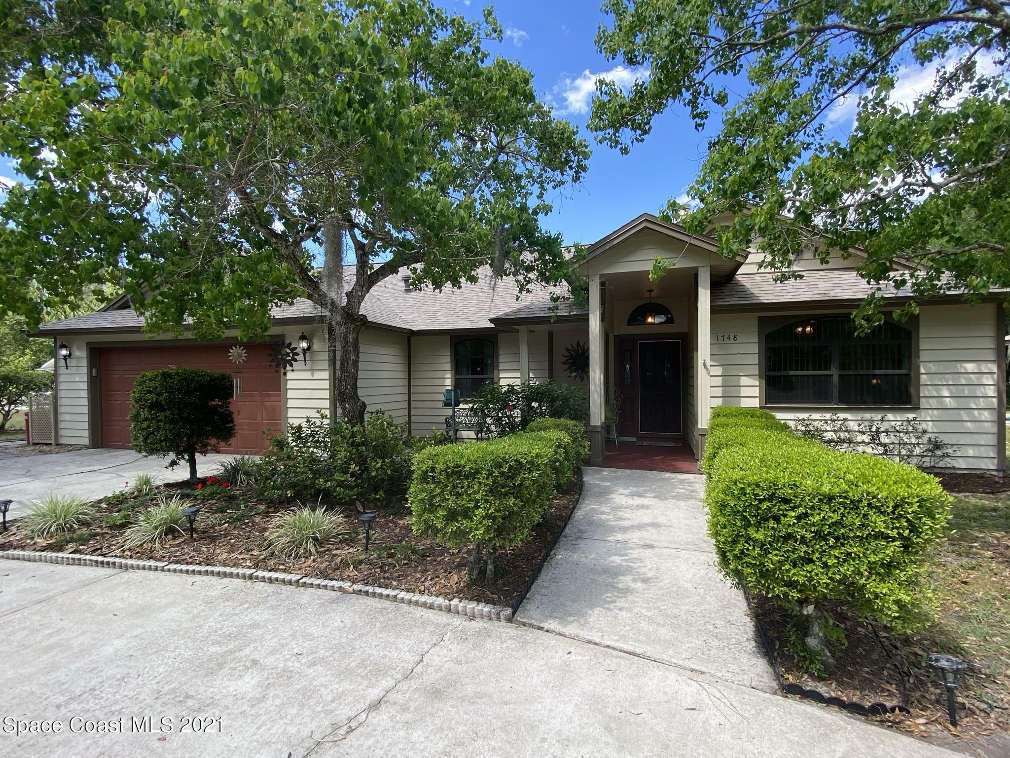 Property Photo:  1748 N Singleton Avenue  FL 32796 