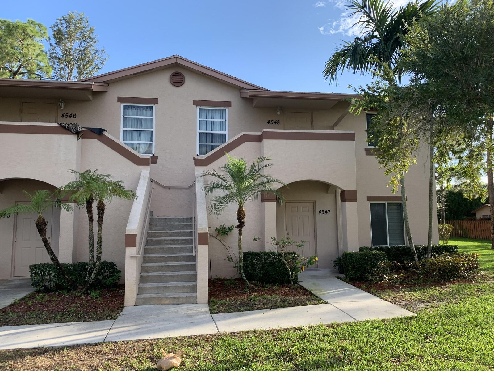 Property Photo: 4548 Oak Terrace Drive FL 33463