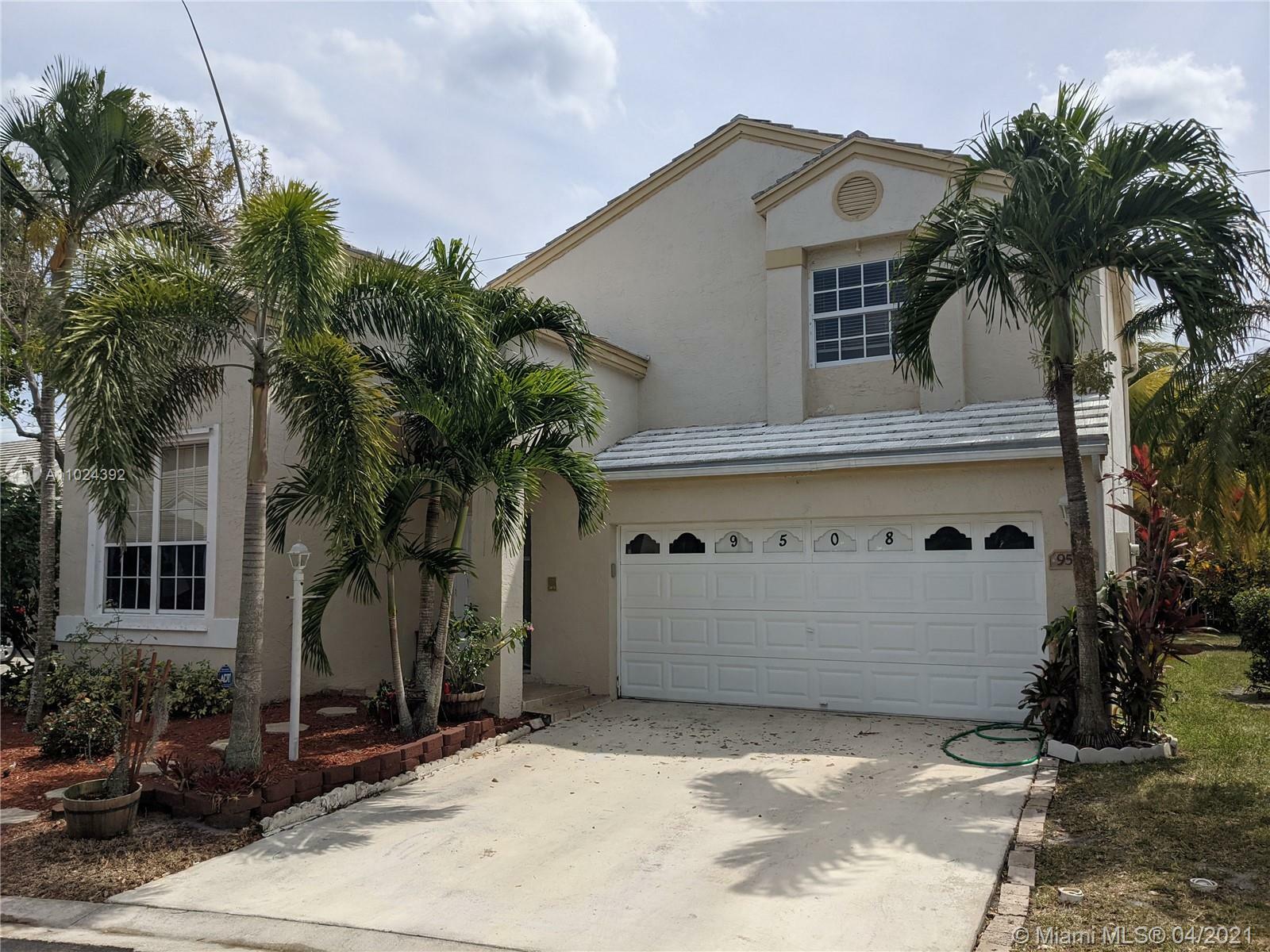 Property Photo: 9508 NW 8th Cir FL 33324