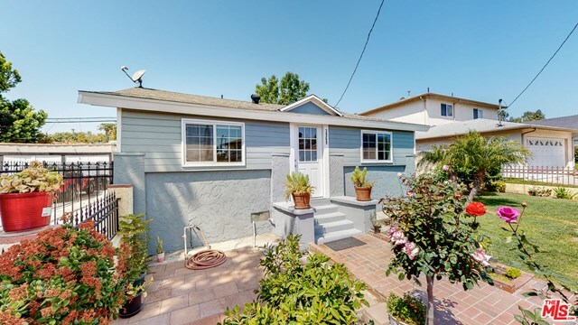 Property Photo:  3969 Van Horne Avenue  CA 90032 