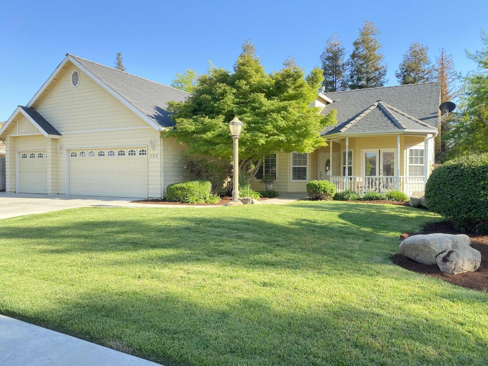 Property Photo:  388 Old Line Avenue  CA 93221 