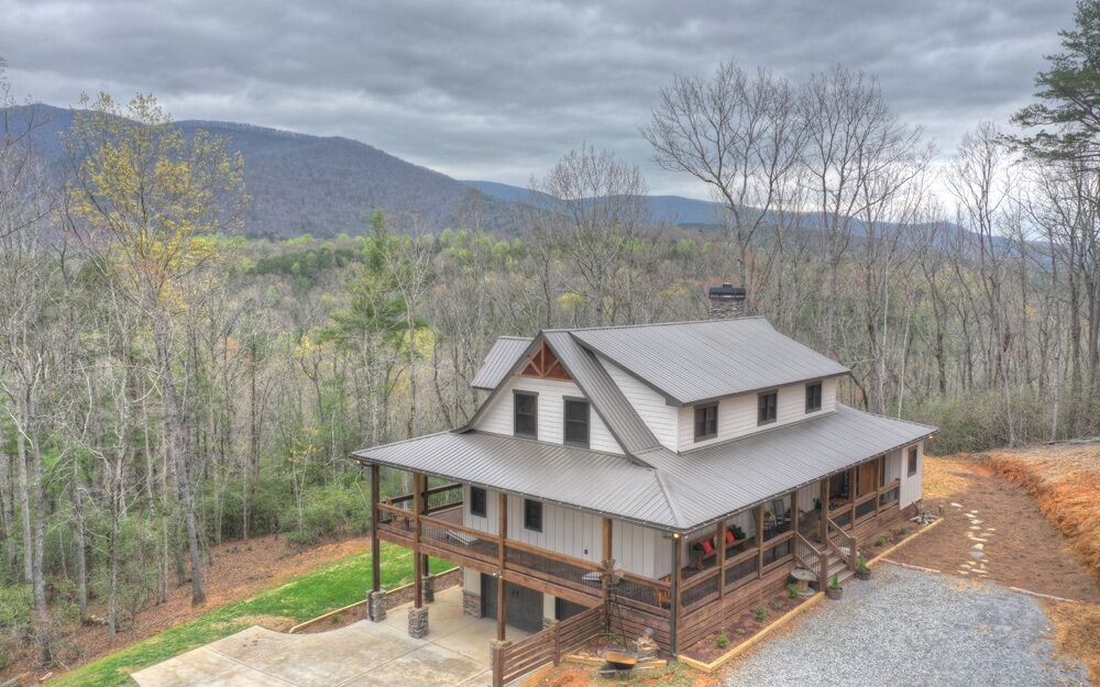 Property Photo: 188 Dobsons View Road GA 30536