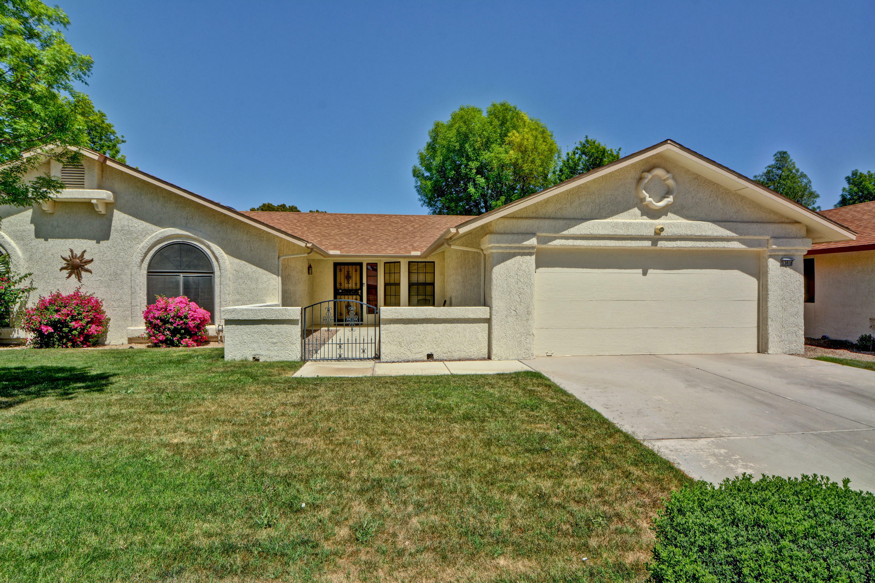 Property Photo: 13018 W Blue Sky Drive AZ 85375
