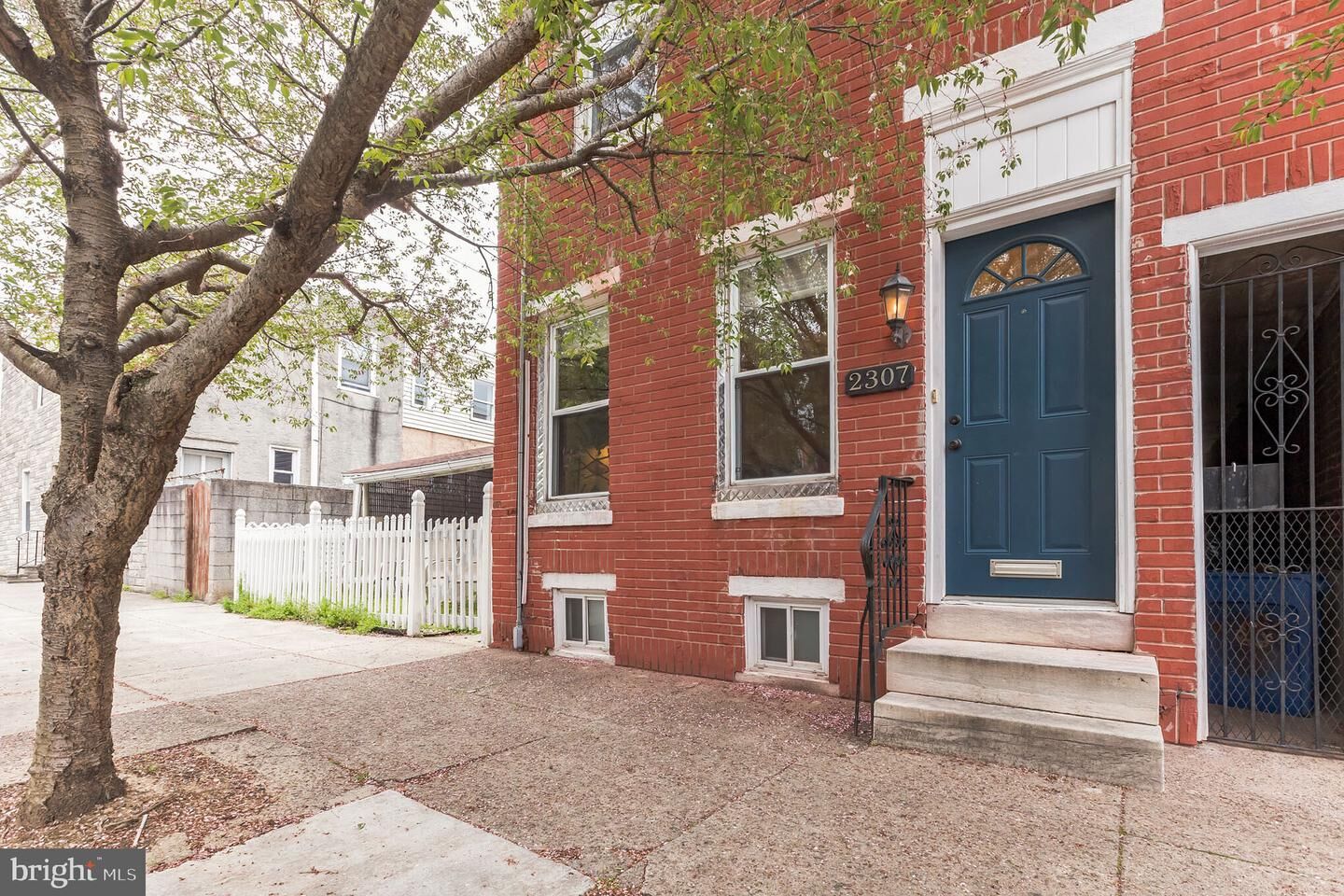 Property Photo: 2307 E Hagert Street PA 19125
